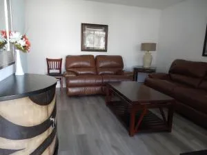 Shell Motel Hollywood - 迈阿密花园