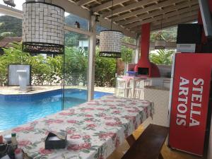 Casa com piscina ubatuba