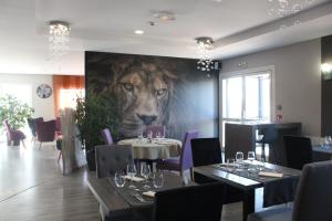 Hotels The Originals City, Hotel La Terrasse, Tours Nord (Inter-Hotel) : photos des chambres