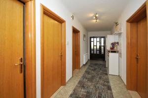 Roso apartment with sea view