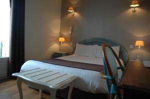 Hotels Hotel L'Ecailler : photos des chambres