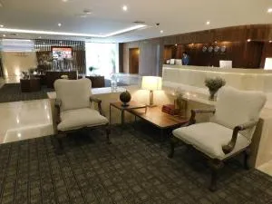 Hotel Palacio Azteca - Colonia Rubén Corona