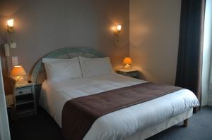 Hotels Hotel L'Ecailler : photos des chambres