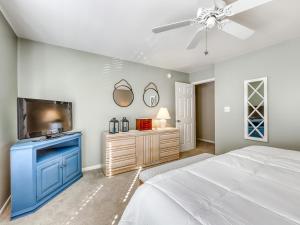 Sea Colony - Lakeshore