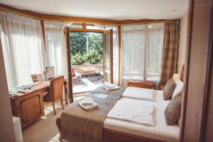 Suite with Spa Bath room in Provence rooms