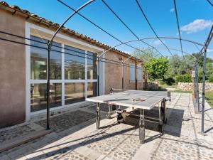 Farmhouse in Noto with Pool and Garden