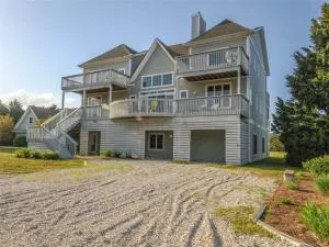 Quillens Point - 38759 Apple - Massey Landing