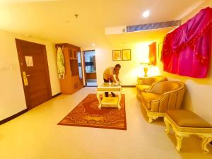 Hill Palace Hotel & Spa