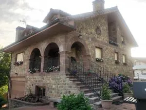 Villa La Encina - Quijas