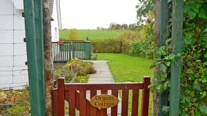 Ornum Cottage - Redcastle