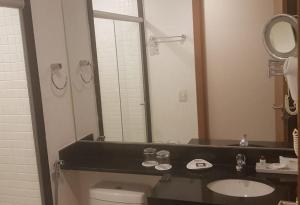 FLAT ED. ATHOS BULCÃO AP. 209