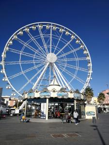 Appartements La Desirade avec Parking- Port - WIFI couchage en 160 neuf : photos des chambres