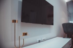 TAM Skanderbeg Square City Center Apartment No2