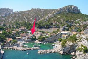 Appartements NOUVEAU Cabanon Calanque de Niolon vue mer et port : Studio - Vue sur Mer