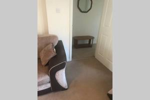 Kingseat 3 Bed Home With Fast Fibre WiFi &Parking