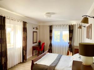 Słupsk forest PREMIUM LOVE APARTAMENT M5 - Kaszubska street 18 - Wifi Netflix Smart TV50 - double bathtub - up to 4 people full - pleasure quality stay