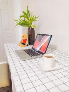 Near old city,Nimman,night Bazaar swimming pool apartment 25