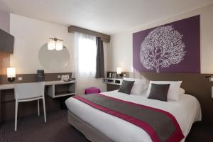 Hotels Kyriad Saint-Etienne Centre : photos des chambres