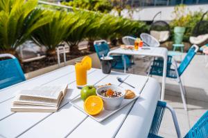 Hotels ibis Styles Nice Aeroport Arenas : photos des chambres