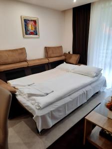 Луксозен апартамент - "Моето щастливо място"- Смолянски езера