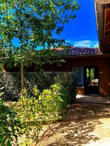 Appart'hotels Domaine du Ferret Restaurant & Spa : photos des chambres