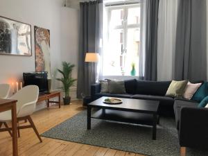 Beautiful & light 2 room apartment in SoFo, 60sqm
