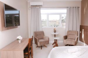 Confort Fronteira Hotel