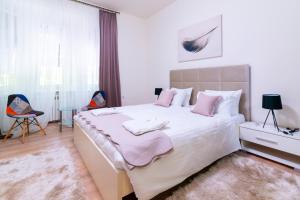 Jevrejska - Central Apartment with Free Parking