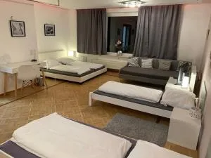 AschaffApartment 4 Schlafzimmer bis 10 Personen bei Aschaffenburg - Schaafheim