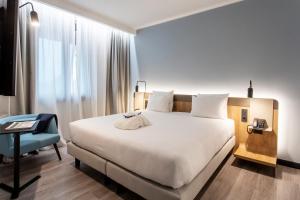 Standard Double Room room in Novotel Parma Centro