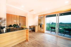 ABM Boutique Hotel - Near Kempegowda International Airport