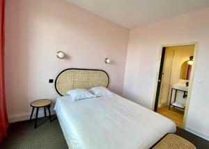 Hotels Hotel Saint Louis : photos des chambres