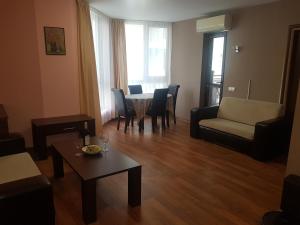 Apart Hotel Camelot