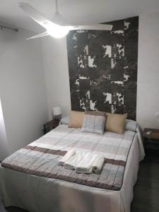 Two-Bedroom Apartment room in Alqazeres Confort
