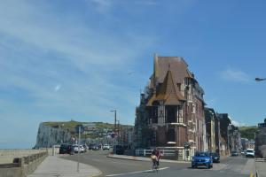Hotels B&B HOTEL Le Treport Friville : photos des chambres