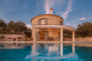 The Round House Paxoi Greece