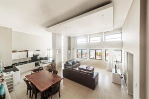 Surferscorner Self Catering Apartments