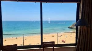 Albufeira Beach Cliffs House