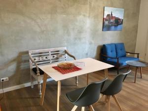 Das BilderbuchCafe - Ferien Apartment NO 5 - Markt 7