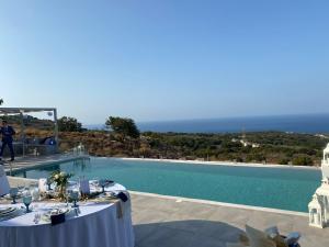 Eva Villas East, with infinity pool & and panoramic sea view Rethymno Greece