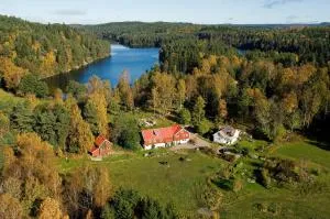 Finas Torpgård B&K - Gressela