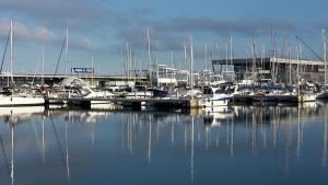 Precioso apart sur y norte cerca playa y centro - Cascadas de la Marina