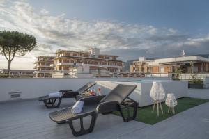 Apartment with Balcony room in Acca residence