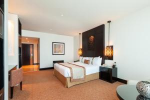 Deluxe King Room - Non-Smoking room in Holiday Inn Dubai Al Barsha