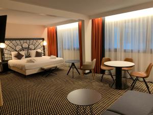 Hotels Mercure Paris Porte De Versailles Expo : photos des chambres