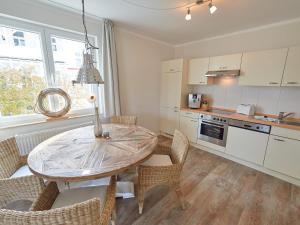 Residenz BEL VITAL in Binz - WG28 mit kleinem Meerblick und Balkon