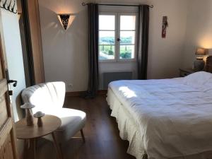 Maisons de vacances Lush Holiday Home with Private Pool : photos des chambres