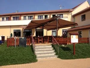 Apartmány, Penzion, Wellness U zlaté rybky - Luleč