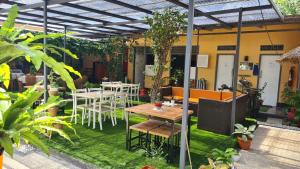 Dewi Sri Guesthouse