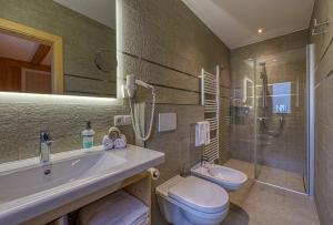 Double Room with Balcony (3 Adults)